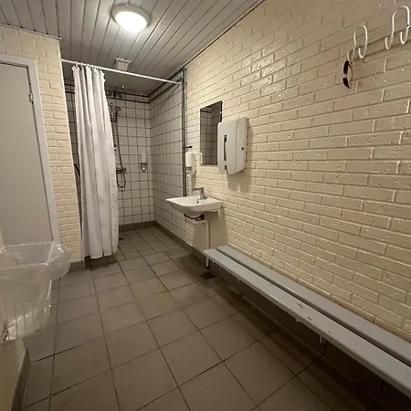 Lovely Newlyrenovated Bornholm アパート